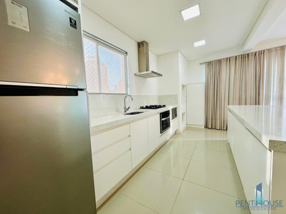 Imagem Apartamento com 3 Quartos à Venda, 115 m² em Centro - Balneário Camboriú Imagem Apartamento com 3 Quartos à Venda, 115 m² em Centro - Balneário Camboriú