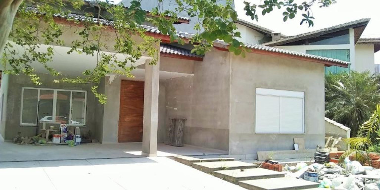 Imagem Casa com 3 Quartos à Venda, 330 m² em Jardim Residencial Suzano - Suzano Imagem Casa com 3 Quartos à Venda, 330 m² em Jardim Residencial Suzano - Suzano
