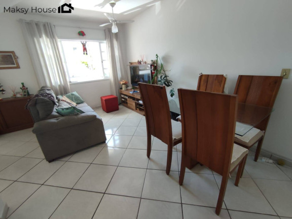 Imagem Sobrado com 3 Quartos à Venda, em Centro - Guaratuba Imagem Sobrado com 3 Quartos à Venda, em Centro - Guaratuba
