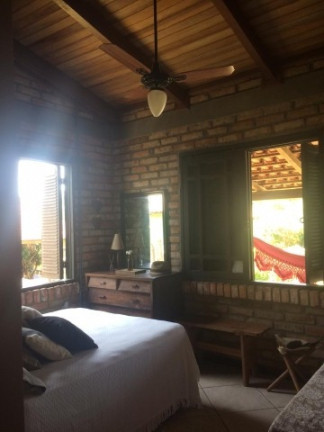Imagem Casa com 3 Quartos à Venda, 1.980 m² em águas Claras - Viamão