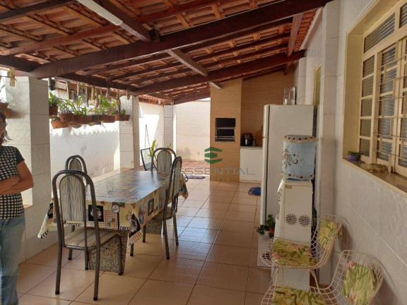 Imagem Casa com 3 Quartos à Venda, 197 m² em Jardim América - São José Do Rio Preto Imagem Casa com 3 Quartos à Venda, 197 m² em Jardim América - São José Do Rio Preto