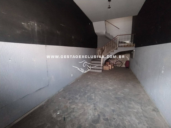 Imagem Sobrado com 4 Quartos à Venda, 258 m² em Centro - Itatiba