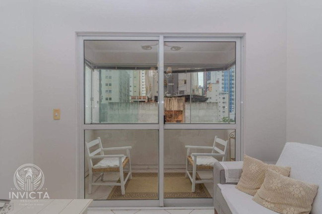 Imagem Apartamento com 2 Quartos à Venda, 81 m² em Centro - Balneário Camboriú Imagem Apartamento com 2 Quartos à Venda, 81 m² em Centro - Balneário Camboriú