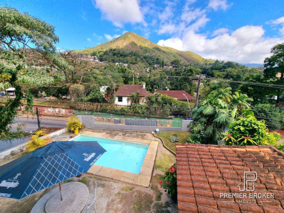 Imagem Casa com 4 Quartos à Venda, 230 m² em Bom Retiro - Teresópolis Imagem Casa com 4 Quartos à Venda, 230 m² em Bom Retiro - Teresópolis
