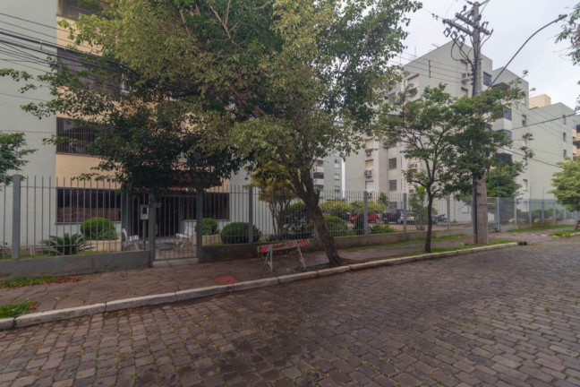 Imagem Imóvel com 2 Quartos à Venda, em Sarandi - Porto Alegre Imagem Imóvel com 2 Quartos à Venda, em Sarandi - Porto Alegre