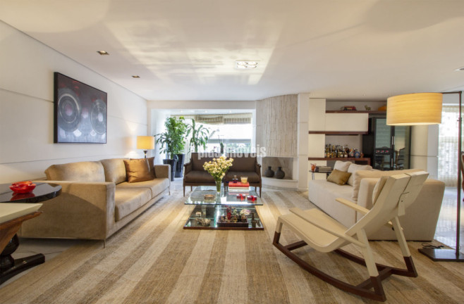 Imagem Apartamento com 3 Quartos à Venda, 373 m² em Real Parque - São Paulo Imagem Apartamento com 3 Quartos à Venda, 373 m² em Real Parque - São Paulo