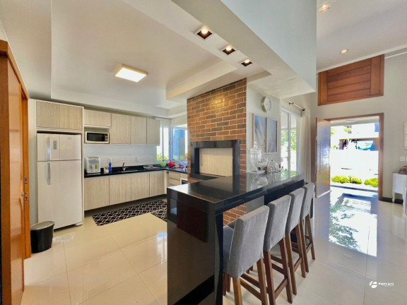 Imagem Casa de Condomínio com 4 Quartos à Venda, 176 m² em Dubai - Capão Da Canoa Imagem Casa de Condomínio com 4 Quartos à Venda, 176 m² em Dubai - Capão Da Canoa