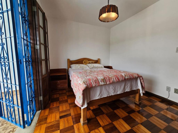 Imagem Casa com 4 Quartos à Venda, 450 m² em Comary - Teresópolis Imagem Casa com 4 Quartos à Venda, 450 m² em Comary - Teresópolis