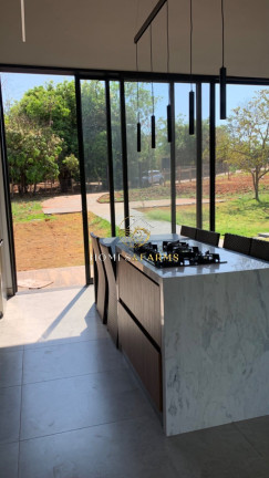 Imagem Casa com 3 Quartos para Alugar, 250 m² em Condomínio Alta Vista I - Senador Canedo