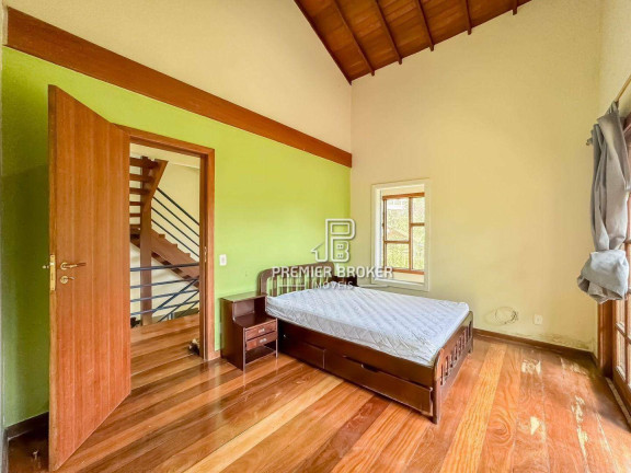 Imagem Casa com 4 Quartos à Venda, 276 m² em Carlos Guinle - Teresópolis Imagem Casa com 4 Quartos à Venda, 276 m² em Carlos Guinle - Teresópolis