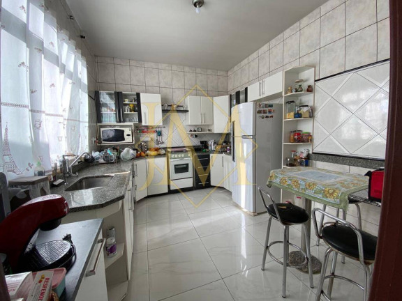 Imagem Casa com 7 Quartos à Venda, 160 m² em Novo Cruzeiro - Ipatinga Imagem Casa com 7 Quartos à Venda, 160 m² em Novo Cruzeiro - Ipatinga