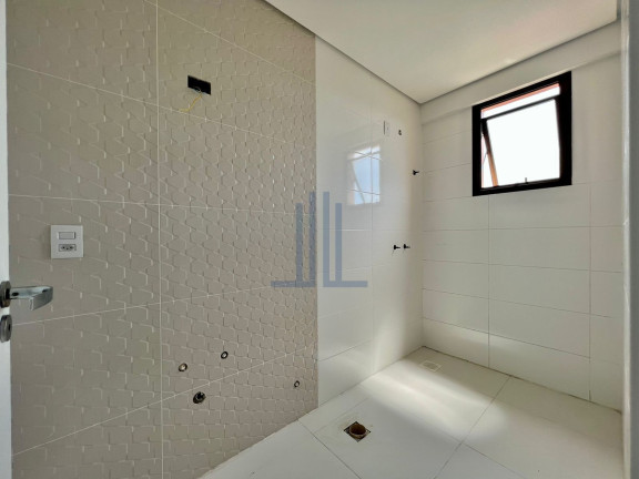 Imagem Cobertura com 4 Quartos à Venda, 234 m² em Nossa Senhora Medianeira - Santa Maria Imagem Cobertura com 4 Quartos à Venda, 234 m² em Nossa Senhora Medianeira - Santa Maria