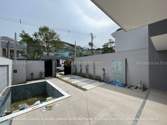 Imagem Casa com 5 Quartos à Venda, 176 m² em Pechincha - Rio De Janeiro Imagem Casa com 5 Quartos à Venda, 176 m² em Pechincha - Rio De Janeiro