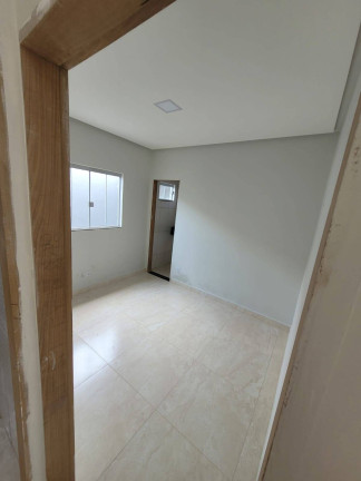 Imagem Casa com 3 Quartos à Venda, 115 m² em Anápolis Imagem Casa com 3 Quartos à Venda, 115 m² em Anápolis