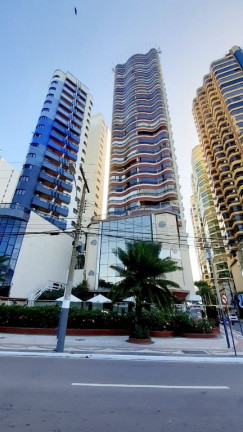 Apartamento com 3 Quartos à Venda, 220 m² em Centro - Balneário Camboriú