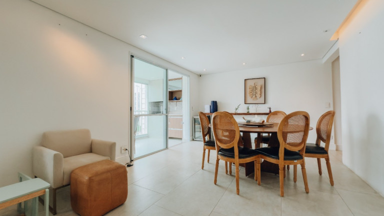 Imagem Apartamento com 3 Quartos à Venda, 143 m² em Moema - São Paulo