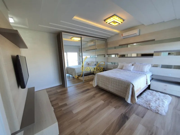 Imagem Casa de Condomínio com 5 Quartos à Venda, 370 m² em Centro - Xangri-la