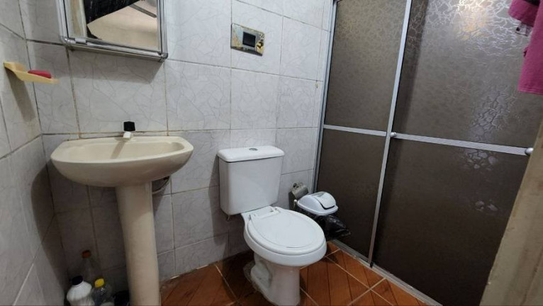 Imagem Casa com 5 Quartos à Venda, 230 m² em São Cristóvão - Teresina Imagem Casa com 5 Quartos à Venda, 230 m² em São Cristóvão - Teresina