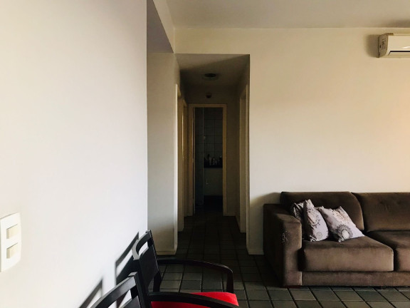 Imagem Apartamento com 3 Quartos à Venda, 132 m² em Jóquei - Teresina
