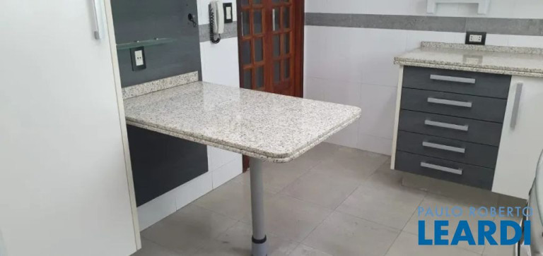 Imagem Casa com 3 Quartos à Venda, 232 m² em Jardim Bela Vista - Santo André Imagem Casa com 3 Quartos à Venda, 232 m² em Jardim Bela Vista - Santo André