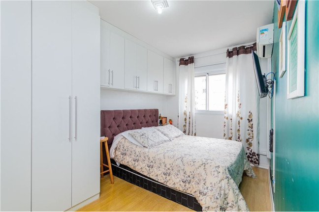 Imagem Imóvel com 2 Quartos à Venda, em Fátima - Canoas Imagem Imóvel com 2 Quartos à Venda, em Fátima - Canoas
