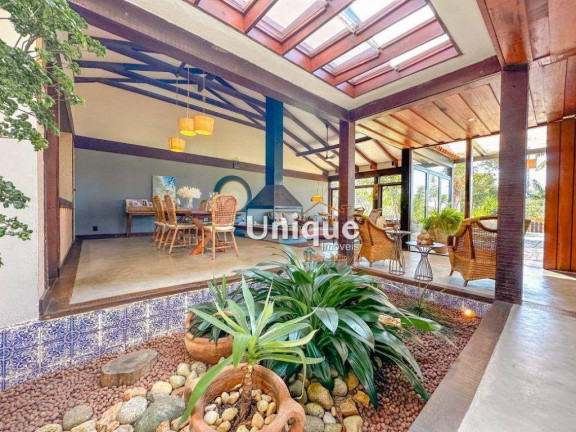 Imagem Casa com 4 Quartos à Venda, 570 m² em Ferradura - Armação Dos Búzios Imagem Casa com 4 Quartos à Venda, 570 m² em Ferradura - Armação Dos Búzios