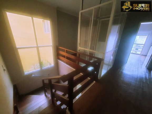 Imagem Casa com 3 Quartos à Venda, 285 m² em Centro - Pelotas Imagem Casa com 3 Quartos à Venda, 285 m² em Centro - Pelotas
