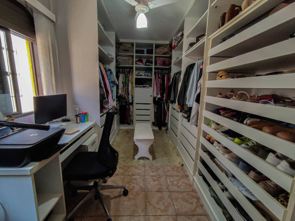 Imagem Casa com 3 Quartos à Venda, 251 m² em Marapé - Santos Imagem Casa com 3 Quartos à Venda, 251 m² em Marapé - Santos