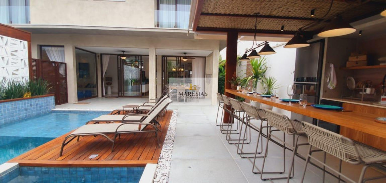 Imagem Casa com 5 Quartos à Venda, 240 m² em Maresias - São Sebastião Imagem Casa com 5 Quartos à Venda, 240 m² em Maresias - São Sebastião
