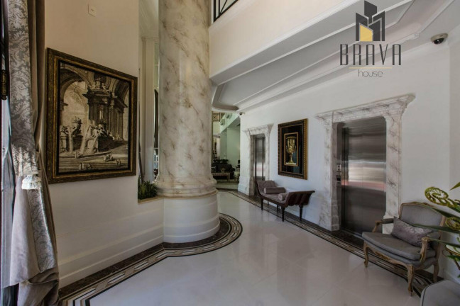 Imagem Apartamento com 3 Quartos à Venda, 217 m² em Centro - Balneário Camboriú