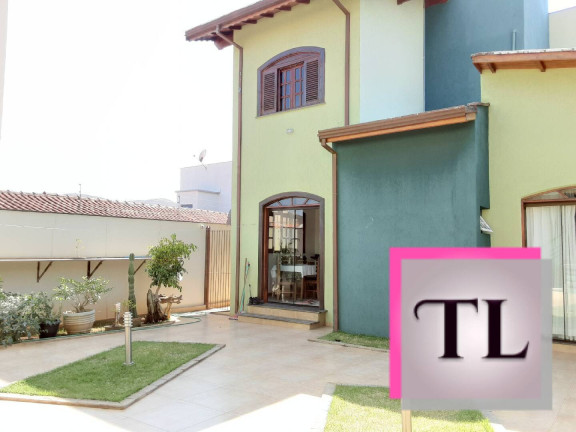 Imagem Casa com 4 Quartos à Venda, 330 m² em Jardim Das Hortênsias - Poços De Caldas Imagem Casa com 4 Quartos à Venda, 330 m² em Jardim Das Hortênsias - Poços De Caldas