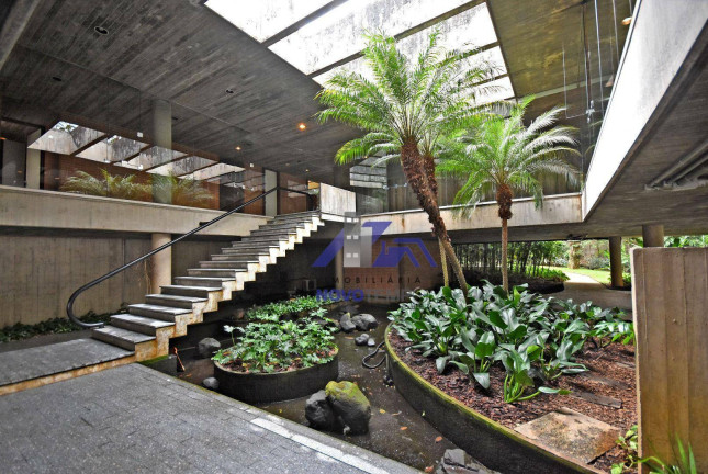 Imagem Casa com 6 Quartos à Venda, 976 m² em Cidade Jardim - São Paulo Imagem Casa com 6 Quartos à Venda, 976 m² em Cidade Jardim - São Paulo
