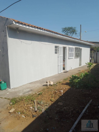 Casa com 2 Quartos à Venda, 80 m²