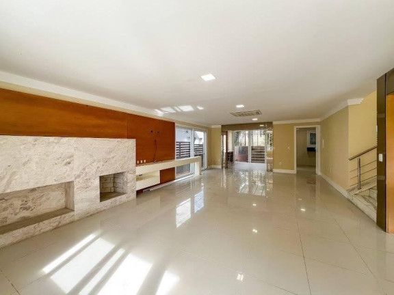 Imagem Casa de Condomínio com 3 Quartos à Venda, 300 m² em São Lucas - Viamão