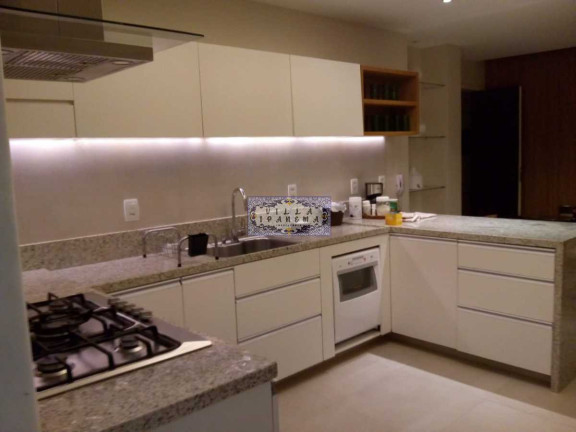 Imagem Apartamento com 4 Quartos à Venda, 290 m² em Copacabana - Rio De Janeiro Imagem Apartamento com 4 Quartos à Venda, 290 m² em Copacabana - Rio De Janeiro