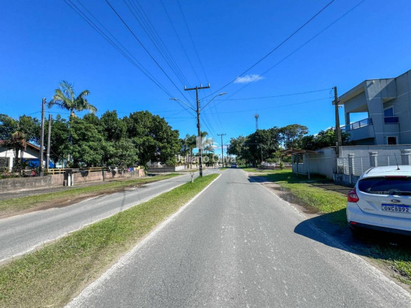Imagem Casa com 2 Quartos à Venda, 77 m² em Barra Do Sai - Itapoá