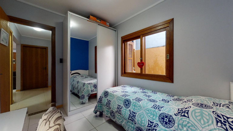 Imagem Casa com 3 Quartos à Venda, 160 m² em Agronomia - Porto Alegre Imagem Casa com 3 Quartos à Venda, 160 m² em Agronomia - Porto Alegre