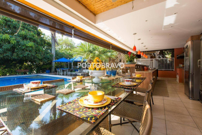Imagem Casa com 4 Quartos à Venda, 1.055 m² em Alphaville - Barueri Imagem Casa com 4 Quartos à Venda, 1.055 m² em Alphaville - Barueri