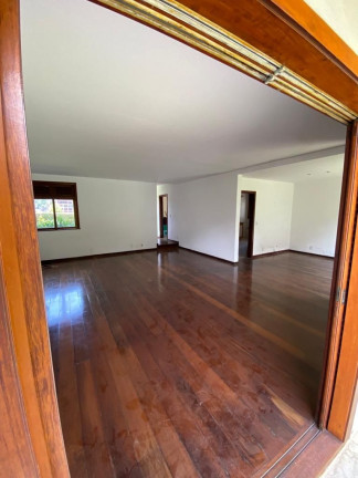 Imagem Casa com 5 Quartos à Venda, 211 m² em Alto - Teresópolis