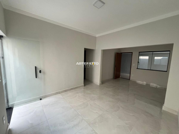 Imagem Casa com 3 Quartos à Venda, 210 m² Imagem Casa com 3 Quartos à Venda, 210 m²
