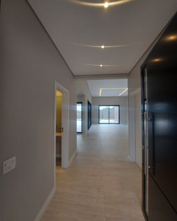 Imagem Casa com 4 Quartos à Venda, 325 m² em Medeiros - Jundiaí Imagem Casa com 4 Quartos à Venda, 325 m² em Medeiros - Jundiaí