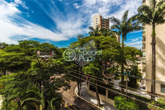 Imagem Apartamento com 4 Quartos à Venda, 240 m² em Moema - São Paulo Imagem Apartamento com 4 Quartos à Venda, 240 m² em Moema - São Paulo