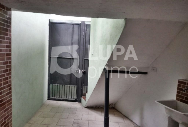 Imagem Casa com 6 Quartos à Venda, 172 m² em Cachoeirinha - São Paulo Imagem Casa com 6 Quartos à Venda, 172 m² em Cachoeirinha - São Paulo
