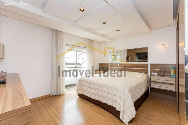 Imagem Casa com 4 Quartos à Venda, 290 m² em Santa Felicidade - Curitiba Imagem Casa com 4 Quartos à Venda, 290 m² em Santa Felicidade - Curitiba