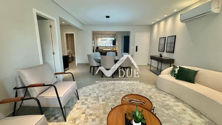 Apartamento com 4 Quartos à Venda, 158 m² em Gonzaga - Santos