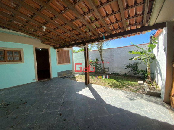 Casa com 3 Quartos à Venda, 196 m² em Foguete - Cabo Frio