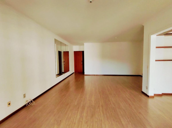Imagem Apartamento com 3 Quartos à Venda, 176 m² em Atiradores - Joinville