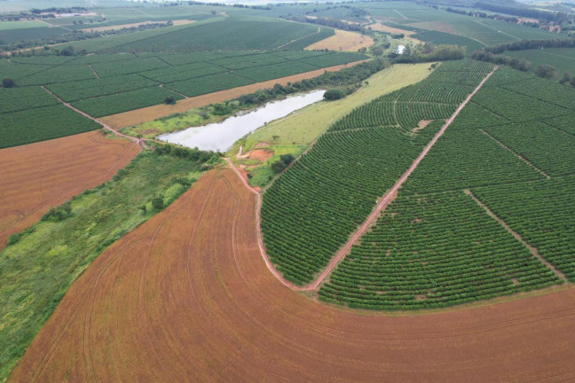 Imagem Fazenda à Venda, 48 m² em Zona Rural - Piumhi Imagem Fazenda à Venda, 48 m² em Zona Rural - Piumhi