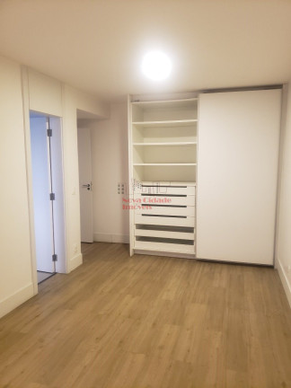 Imagem Apartamento com 3 Quartos à Venda, 254 m² em Pinheiros - São Paulo Imagem Apartamento com 3 Quartos à Venda, 254 m² em Pinheiros - São Paulo