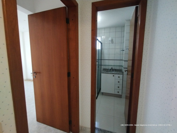 Imagem Apartamento com 3 Quartos à Venda, 121 m² em Centro - Florianópolis